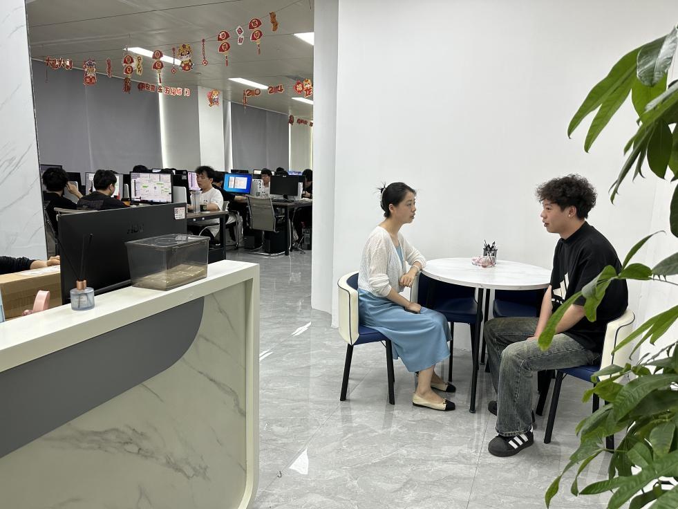 攜手企業共建，信息技術咨詢服務助力學生就業與創新